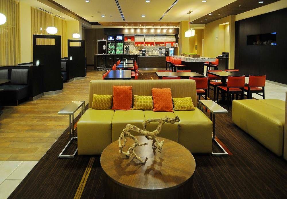 Courtyard Phoenix Chandler/Fashion Center Екстер'єр фото