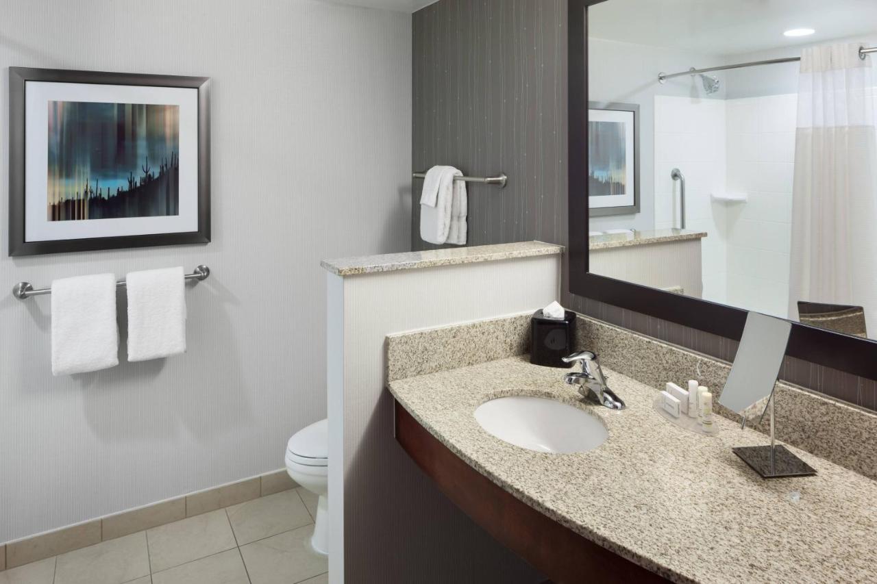 Courtyard Phoenix Chandler/Fashion Center Екстер'єр фото