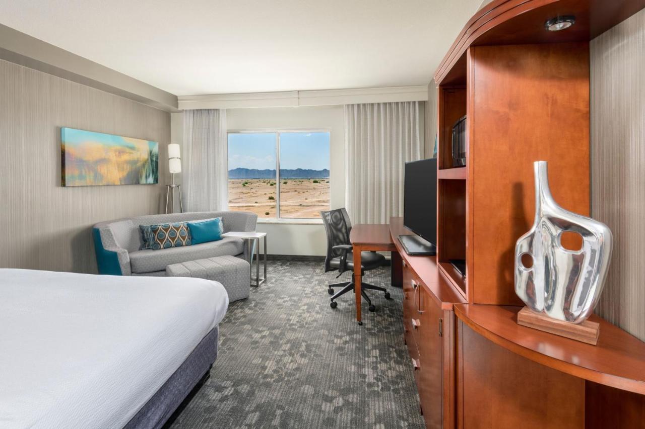 Courtyard Phoenix Chandler/Fashion Center Екстер'єр фото